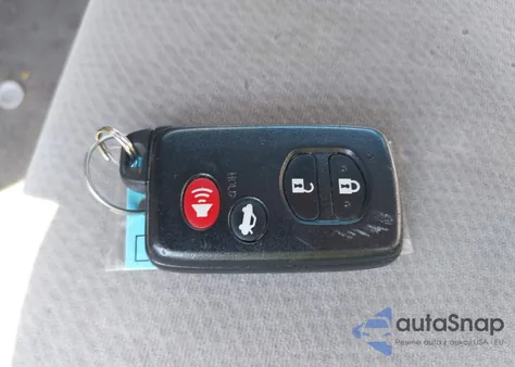 2011 Toyota Camry Hybrid from USA, damaged, VIN 4T1BB3EK5BU142382